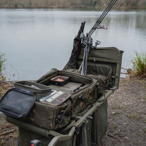 Nash Subterfuge Cube Carryall 50L8.jpg
